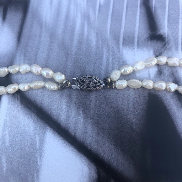 ⚜️VINTAGE Onyx Marcasite Cameo Seed Pearl Necklace - Picture 5 of 6